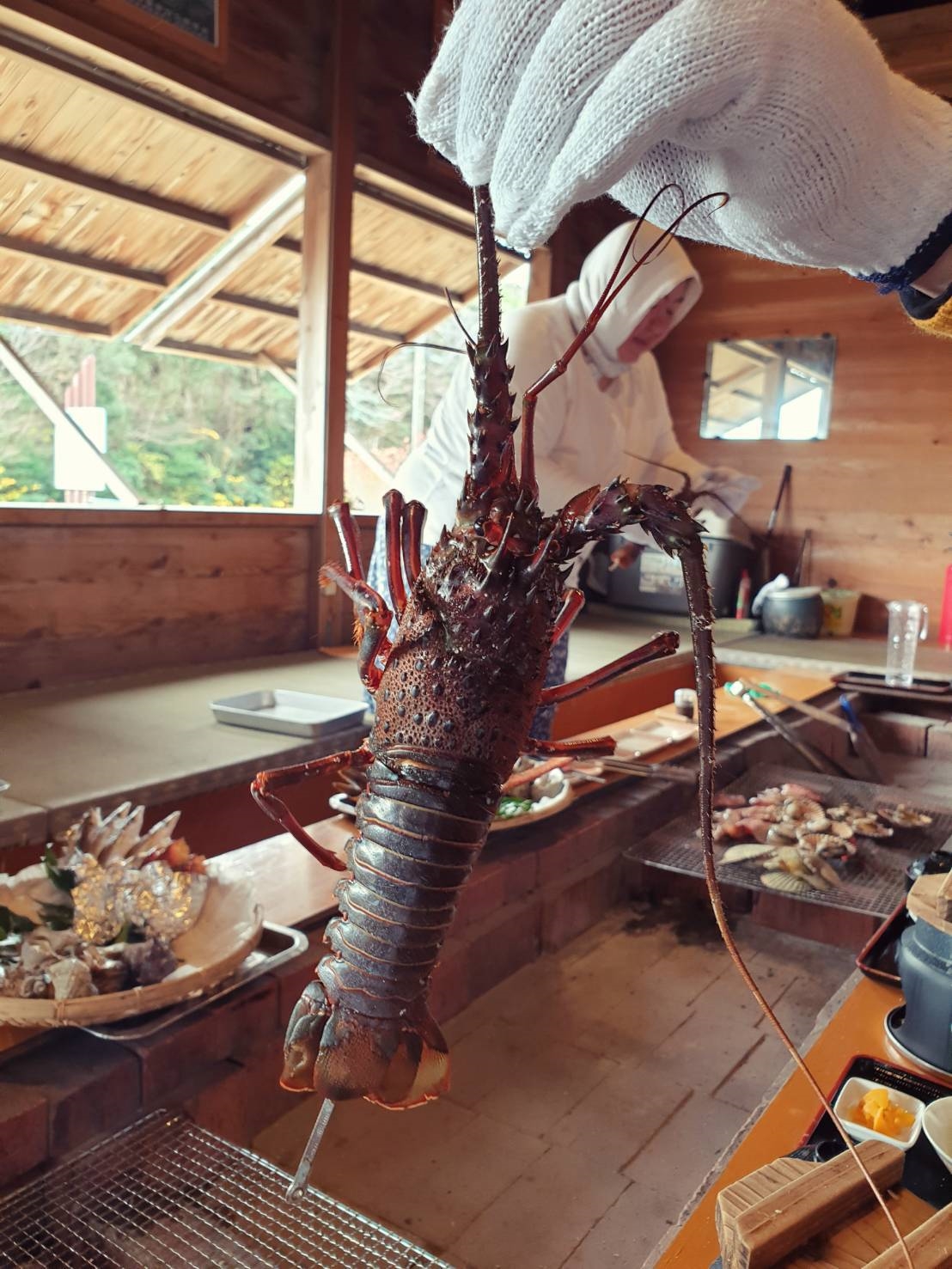 14. Ama Hut Satoumia 200213 0005