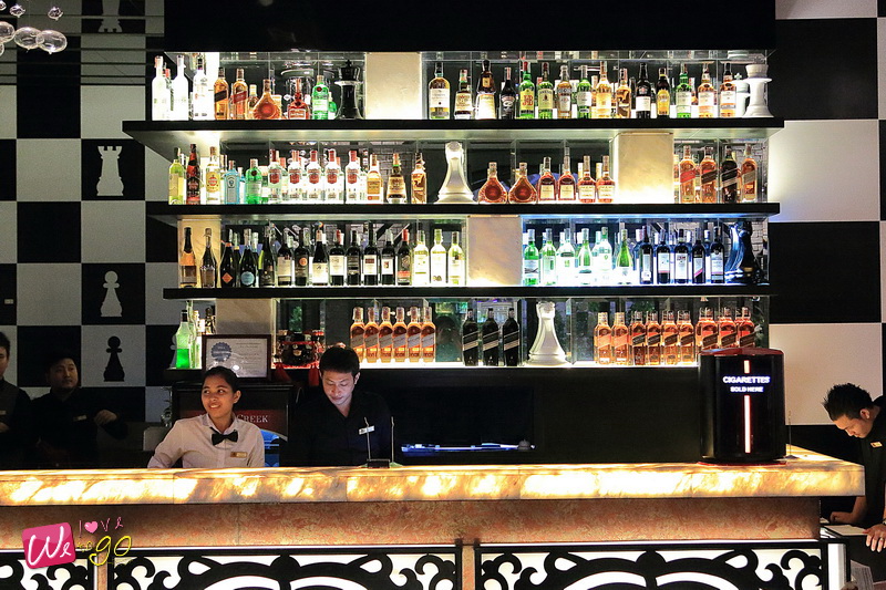 Checkmate Barbistro 03