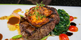 “Chili La Roni (ชิลี่ราโรนี่) ”