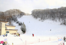 เล่นหิมะที่ลานสกี Zao Onsen