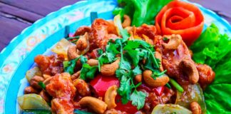 แพพี่โกร่ง นอนแพ โดดน้ำ ทานอาหารอร่อยบนแพ